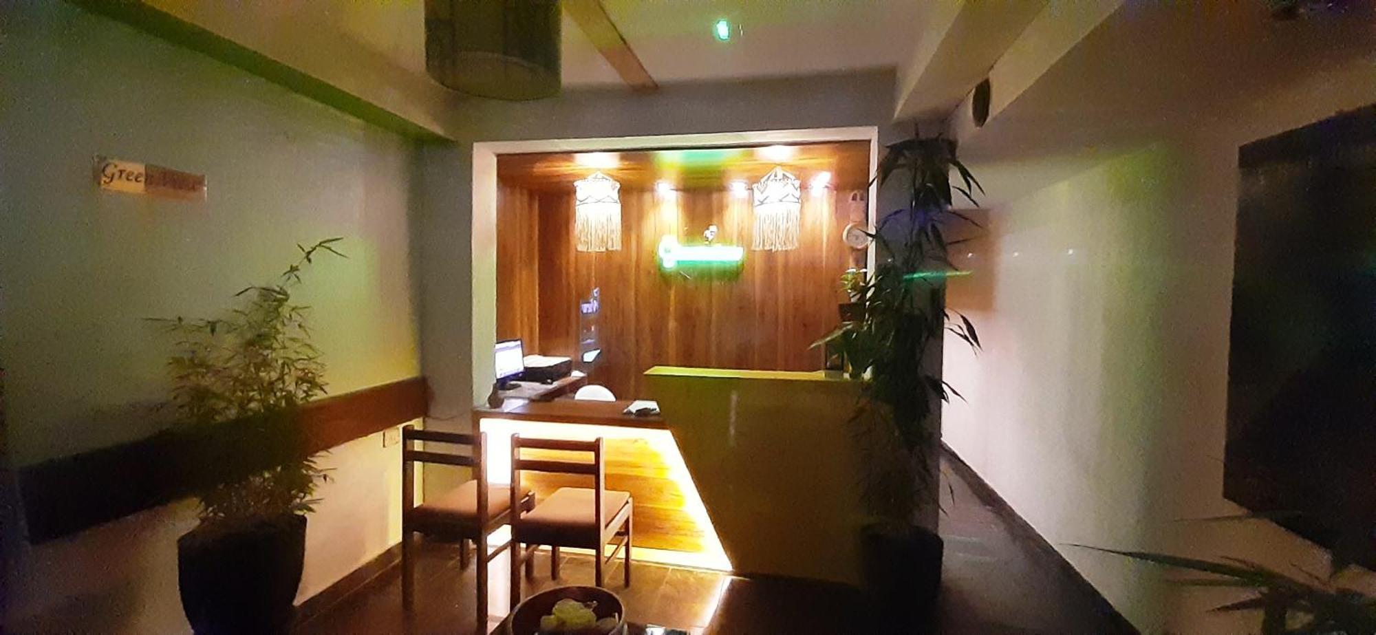 Greenview Holiday Inn مونار المظهر الخارجي الصورة