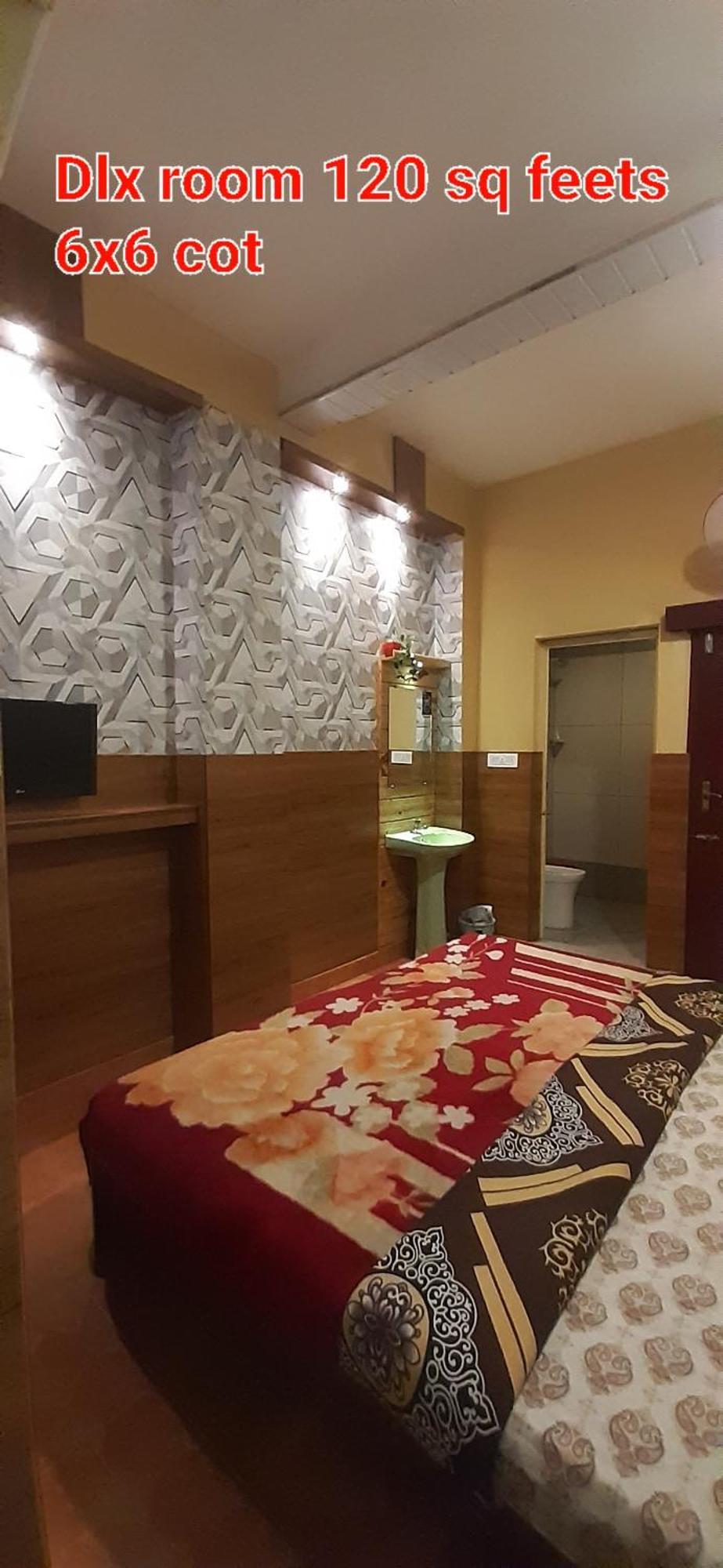 Greenview Holiday Inn مونار المظهر الخارجي الصورة