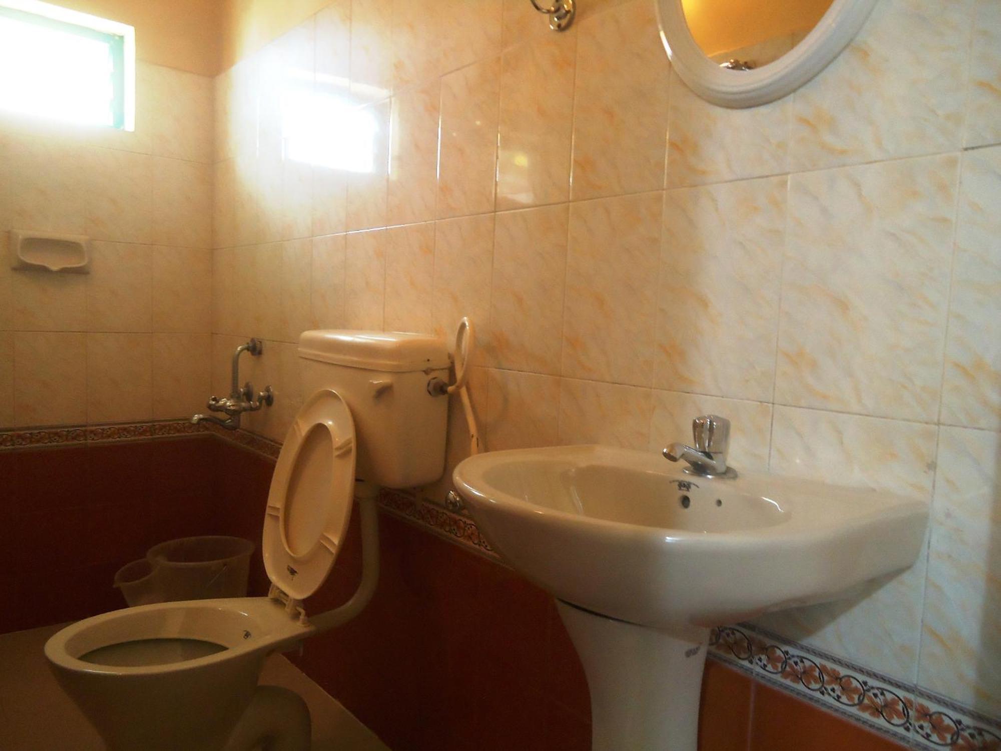 Greenview Holiday Inn مونار المظهر الخارجي الصورة